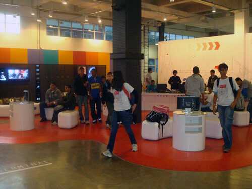 Foto da Praça do NAVE