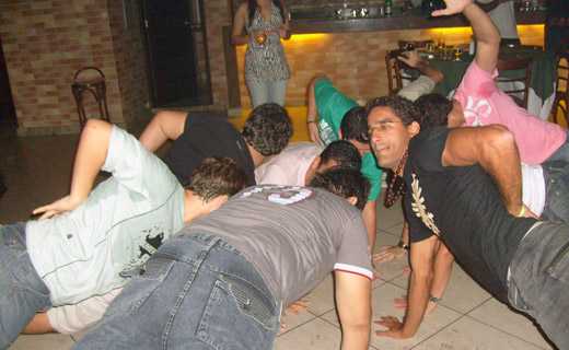 Galera fazendo chão chão chão Galera fazendo chão chão chão